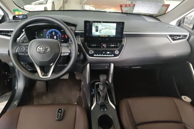 丰田 锋兰达 2023款 2.0L CVT精英版中控内饰12