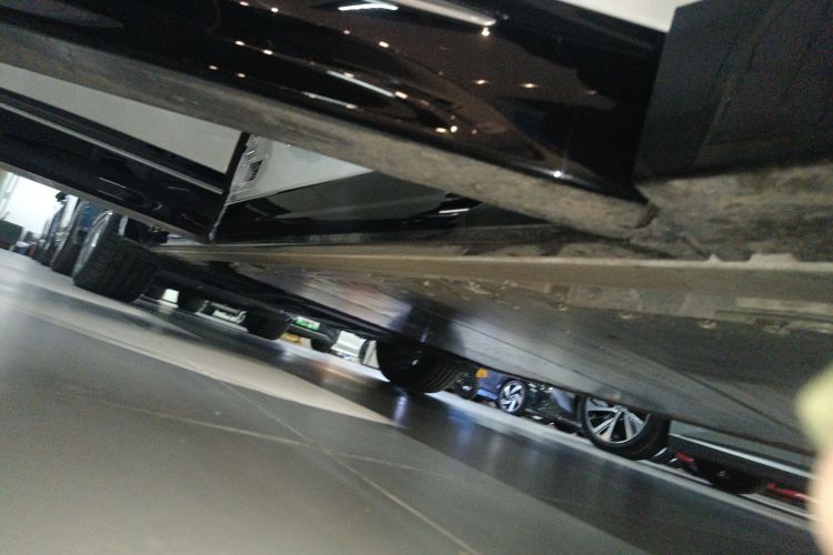 蔚来ET9 2025款 102kWh局部细节9001