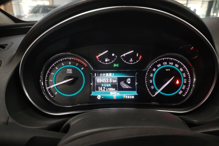 别克 君威 2015款 GS 2.0T 豪情运动版中控内饰14