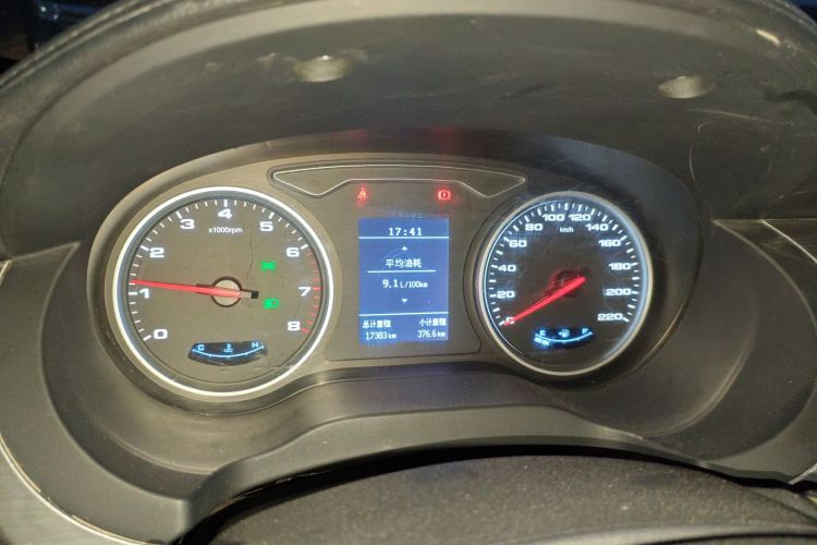 江淮瑞风 瑞风M3 2023款 PLUS 1.8L 9座智联版中控内饰14