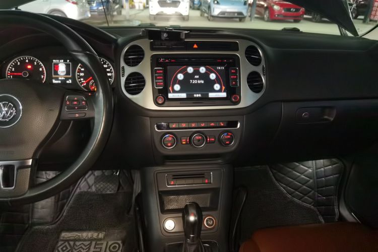 大众 途观 2015款 1.8TSI 自动两驱豪华型局部细节16