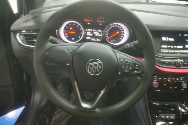 别克 威朗 2018款 两厢GS 20T 双离合进取型局部细节13