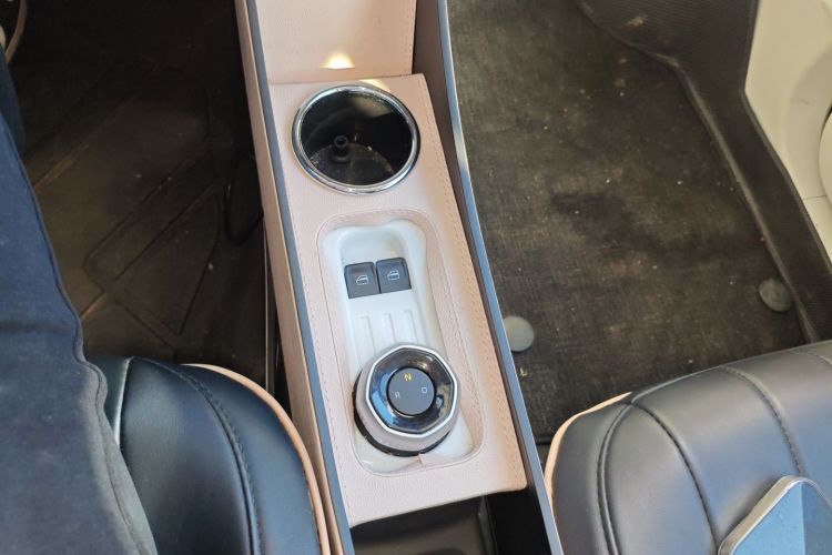 吉利银河 2025款 210km 熊猫卡丁局部细节18