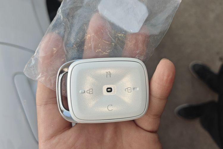 ARCFOX极狐 极狐T1 2025款 425 PRO中控内饰11