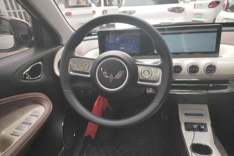 五菱汽车 五菱缤果 2024款 333km 悦享款中控内饰13