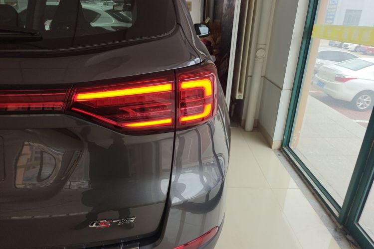 长安CS75 2024款 畅享版 1.5T DCT豪华型车身外观6006