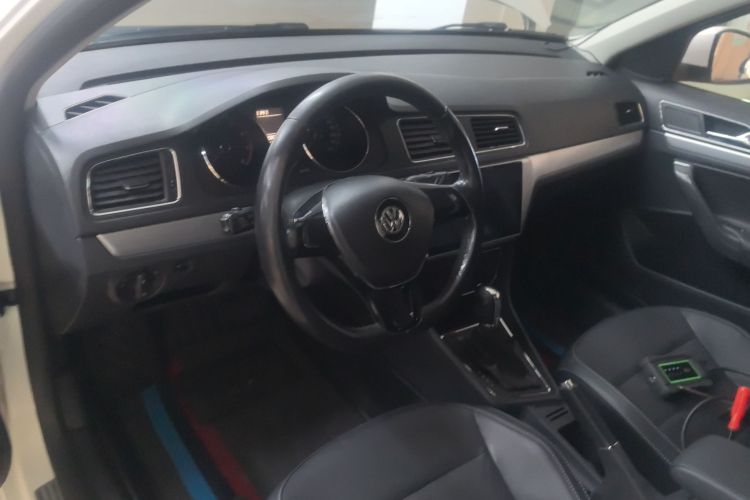 大众 朗行 2015款 1.6L 自动舒适版中控内饰12