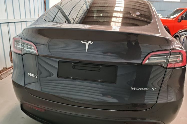特斯拉 Model Y 2021款 长续航全轮驱动版车身外观6004