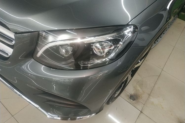 奔驰GLC 2018款 改款 GLC 300 4MATIC 动感型局部细节36