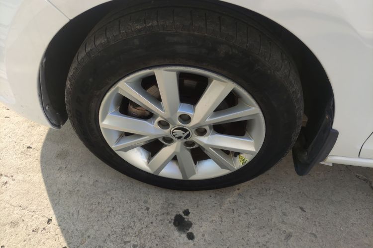 斯柯达 昕锐 2015款 1.6L 自动智选型车身外观6001