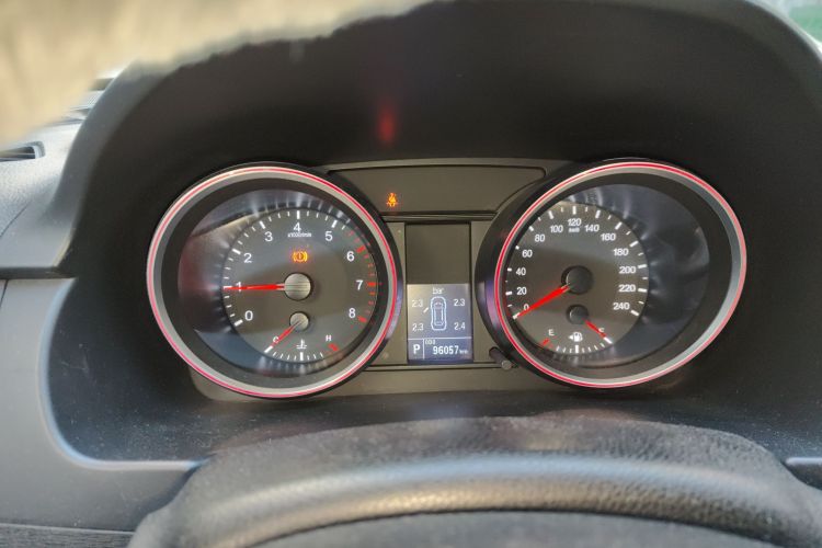 哈弗H6 2016款 升级版 1.5T 自动两驱精英型中控内饰14