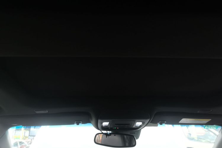 凯迪拉克CT5 2022款 28T 豪华型（标准版）中控内饰22