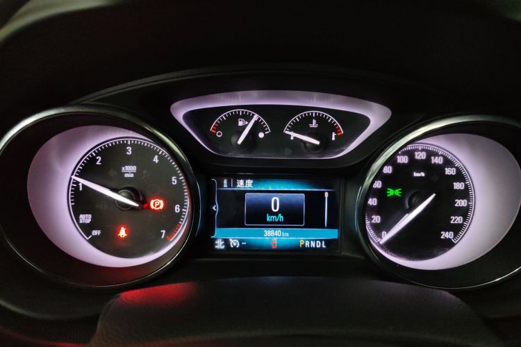 别克 昂科威 2021款 532T 两驱豪华型中控内饰14