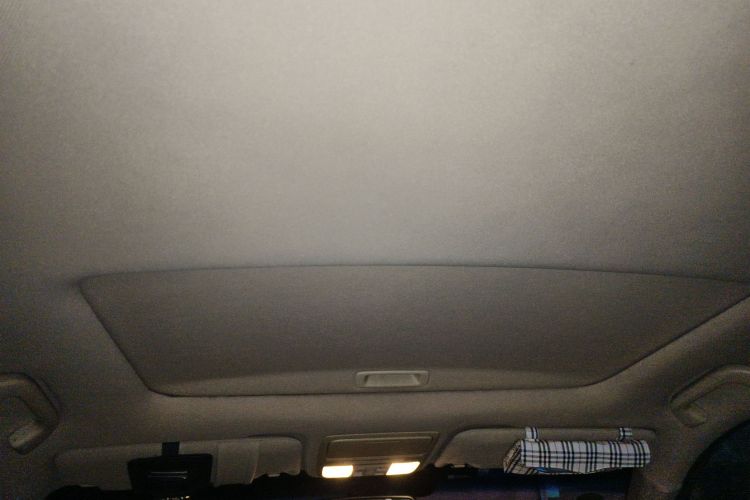 本田 歌诗图 2012款 2.4L 豪华版局部细节22