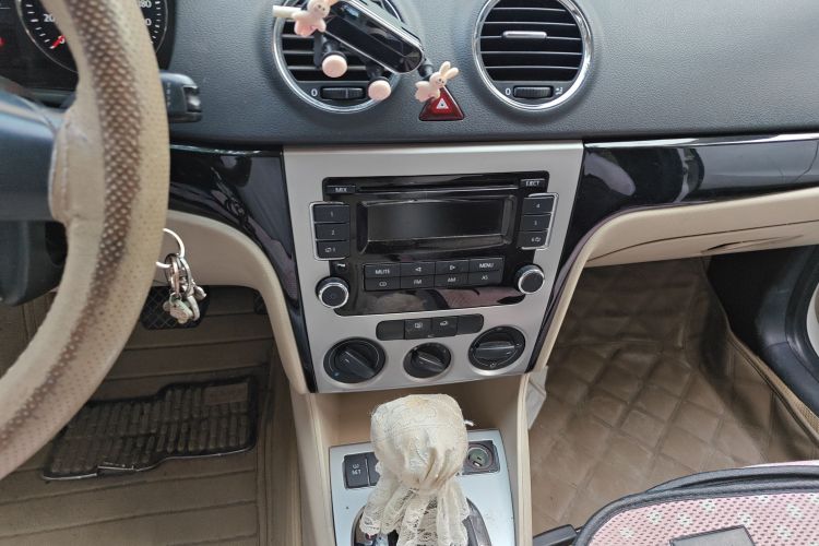 大众 朗逸 2011款 1.6L 自动品雅版局部细节16