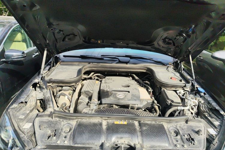 奔驰GLE新能源 2021款 GLE 350 e 4MATIC 轿跑SUV机舱底盘24