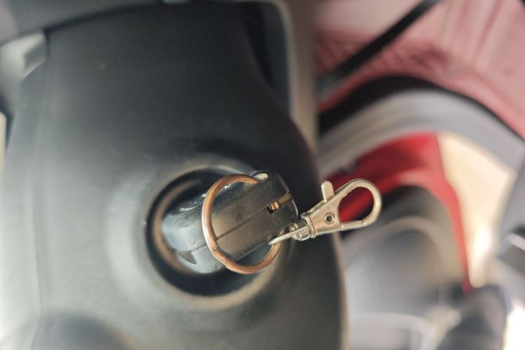 smart forfour 2018款 1.0L 52千瓦灵动版中控内饰7001