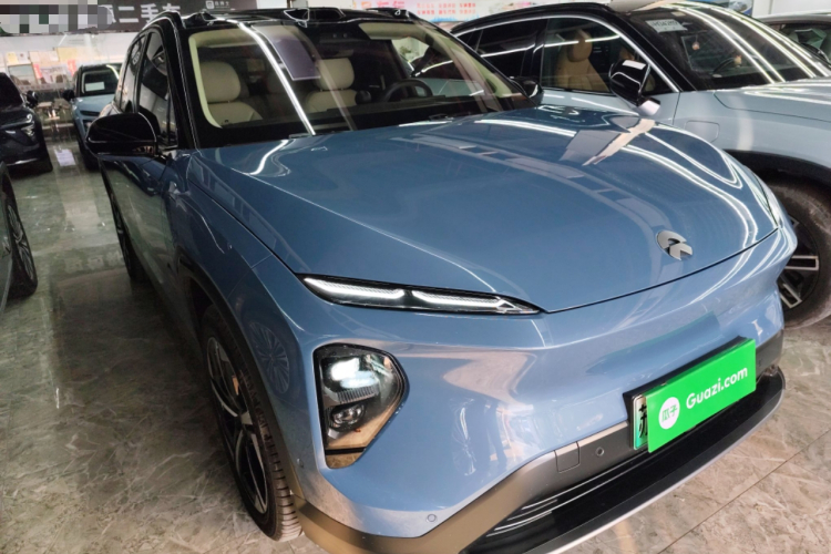 蔚来ES7 2022款 100kWh 首发版车身外观3