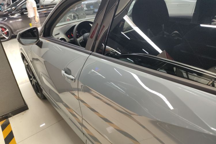 奥迪Q2L 2022款 35 TFSI 进取动感型车身外观6003