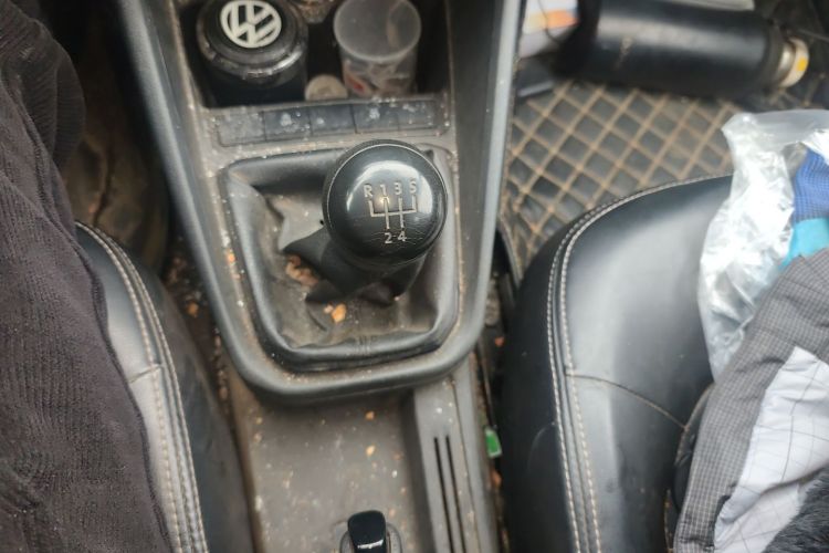 大众 桑塔纳 2021款 1.5L 手动风尚版中控内饰18