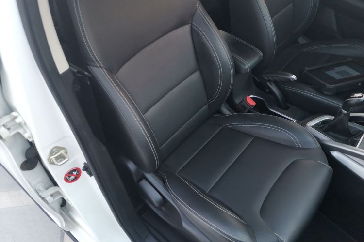 吉利汽车 远景X3 2017款 1.5L 手动精英型局部细节41