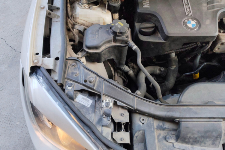 宝马X1 2014款 sDrive18i 时尚型局部细节9005