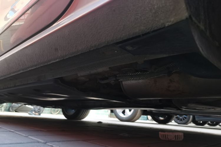 大众 帕萨特 2015款 1.8TSI DSG御尊版局部细节9003