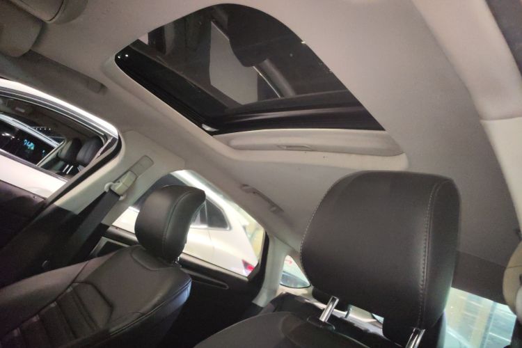 福特 蒙迪欧 2013款 2.0L GTDi200时尚型局部细节22