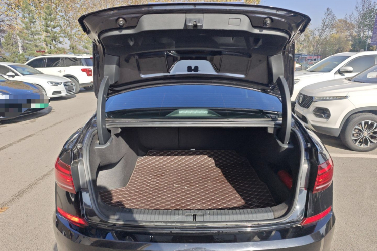 大众 帕萨特 2022款 330TSI 星空精英版机舱底盘23