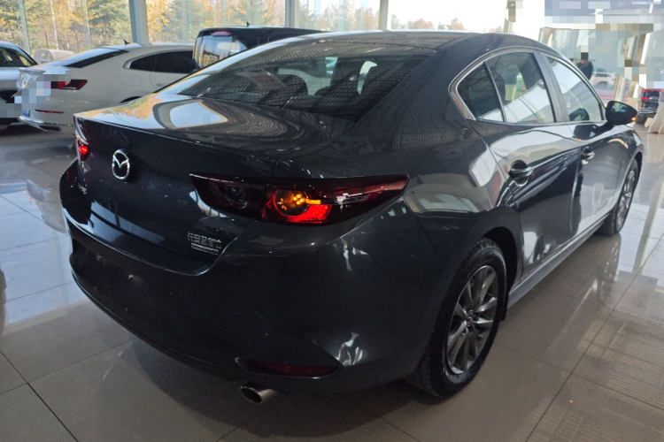 马自达3 昂克赛拉 2023款 2.0L 自动质擎版车身外观6005