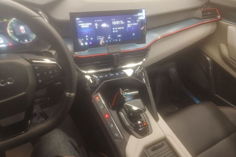 领克06 2020款 1.5T 耀Halo局部细节16