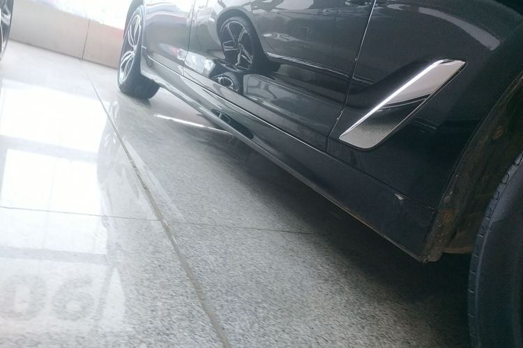 宝马5系 2023款 530Li 领先型 豪华套装局部细节9001