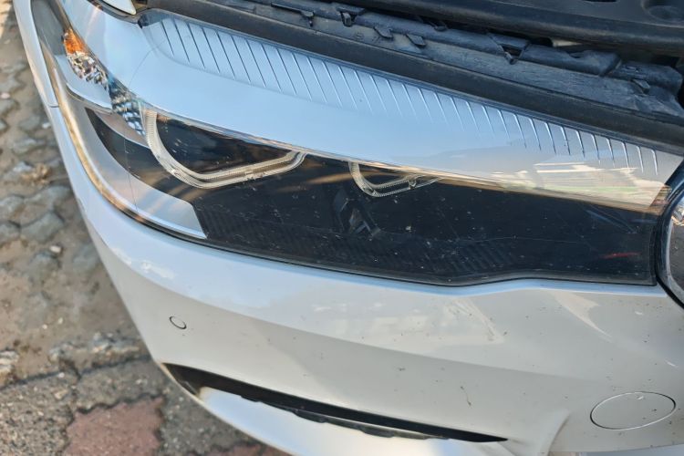 宝马5系 2019款 525Li M运动套装车身外观8