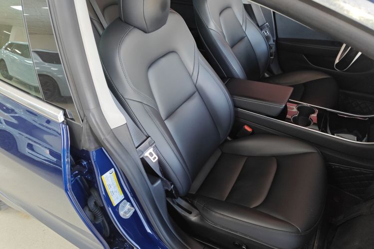 特斯拉 Model 3 2020款 改款 标准续航后驱升级版局部细节41