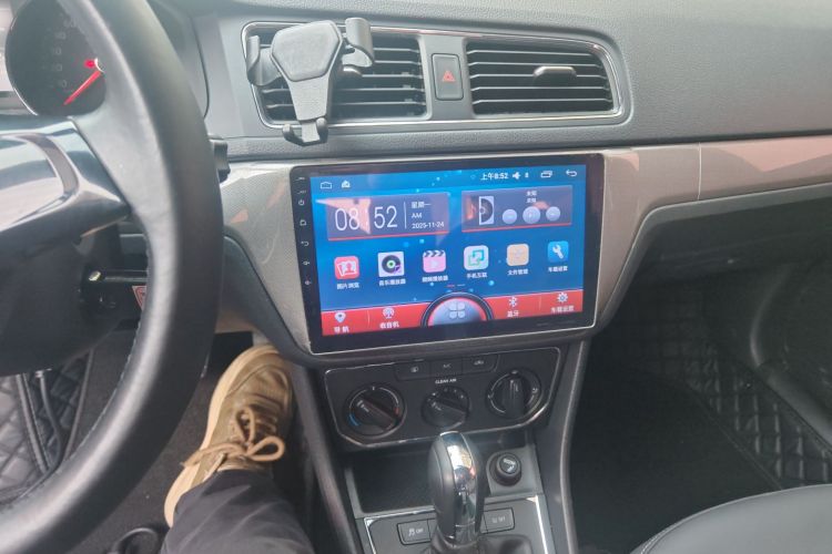 大众 朗逸 2015款 1.6L 自动舒适版局部细节16