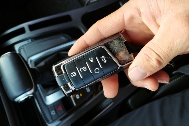 广汽传祺 传祺M6 2021款 270T DCT豪华版（七座）中控内饰11