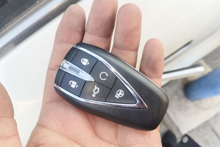 长安CS75 PLUS 2025款 第四代 1.5T 新蓝鲸 智慧旗舰型中控内饰7001