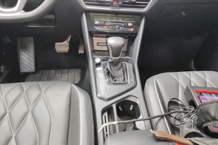 大众 途观L 2023款 改款 330TSI 自动两驱智享版局部细节18