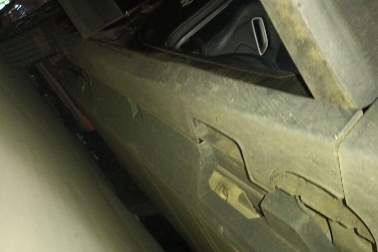 哪吒汽车 哪吒U 2021款 Pro 400 行业定制版局部细节9001