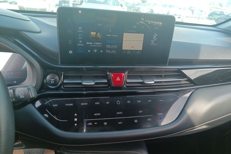 江汽集团 江淮iEVS4 2019款 豪华智享型中控内饰16