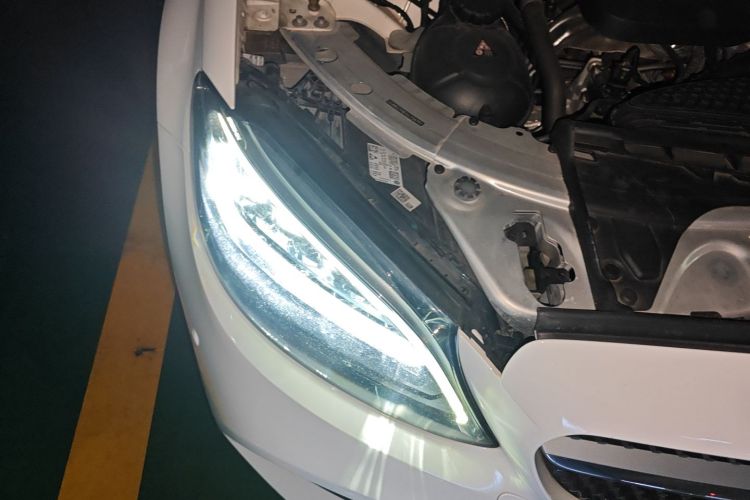 奔驰C级 2020款 改款 C 260 L 运动版车身外观6006