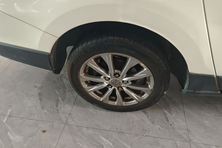 北汽威旺M50F 2017款 1.5L 舒适型车身外观6008