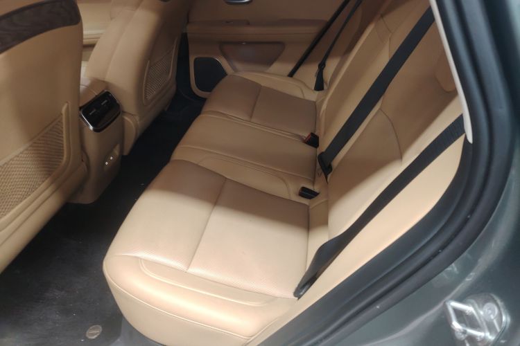 鸿蒙智行 问界M5 2022款 增程四驱至臻版中控内饰21