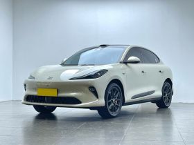 智己汽车 智己LS6 2025款 灵蜥智驾版