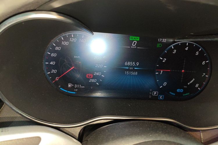 奔驰C级 2021款 C 260 L 运动版中控内饰14