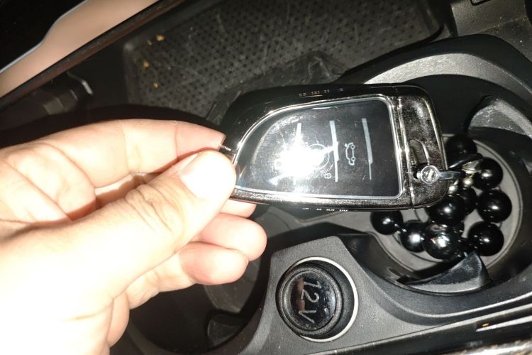 宝马3系 2021款 改款二 325Li M运动套装中控内饰11