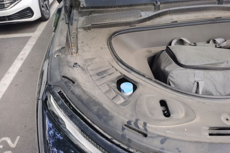 小鹏G9 2024款 702 Max局部细节9006