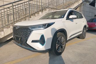 奇瑞 瑞虎8 PRO新能源 2023款 1.5T 纵享版