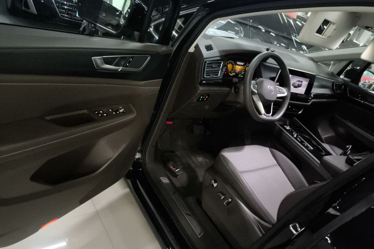 大众 威然 2023款 改款 330TSI 商务版中控内饰20