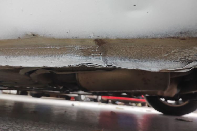 福特 福克斯 2013款 两厢经典 1.8L 手动百万纪念版局部细节9002